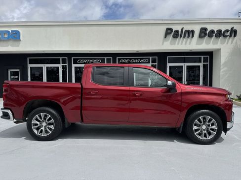 Used 2021 Chevrolet Silverado 1500 LT w/ All Star Edition Plus RWD image 5