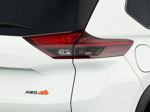New 2026 Nissan Rogue SV AWD/4WD image 11