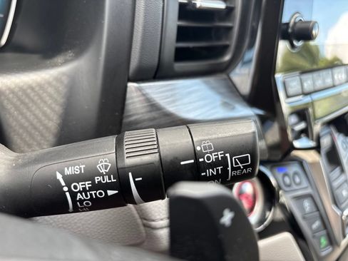 Used 2022 Honda Odyssey Elite image 23