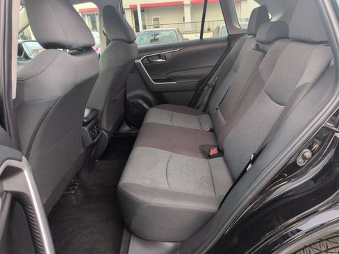 Certified 2025 Toyota RAV4 XLE AWD/4WD image 25