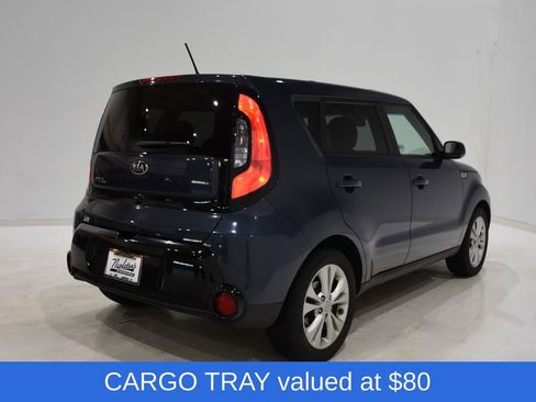 Used 2016 Kia Soul + image 4