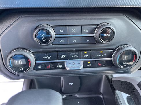Used 2023 Ford Bronco Outer Banks AWD/4WD image 27