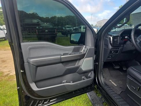 Used 2023 Ford F150 Lariat w/ Equipment Group 502A High AWD/4WD image 5