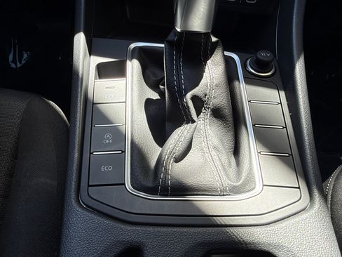 Used 2025 Volkswagen Jetta S FWD image 24