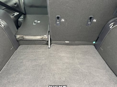 Used 2024 Nissan Kicks SV image 16