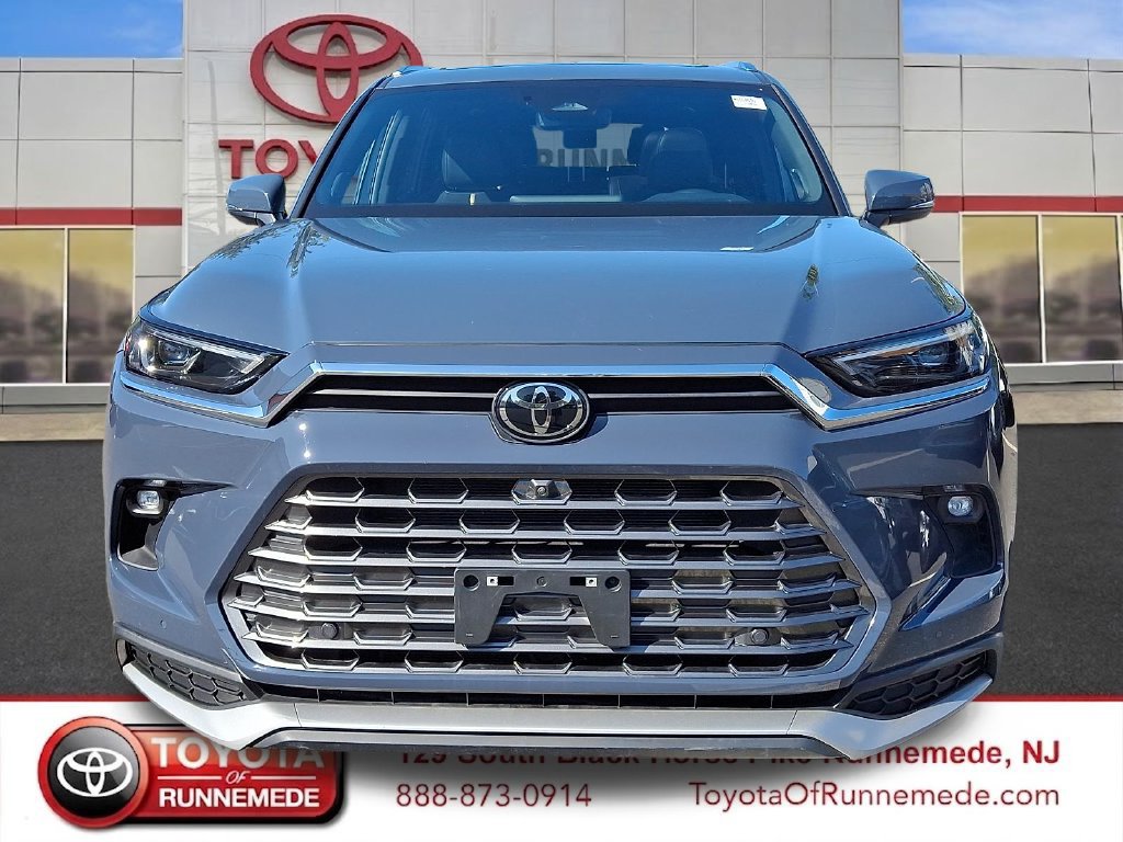 Certified 2024 Toyota Grand Highlander AWD Hybrid image 2
