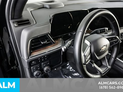 Used 2025 Chevrolet Tahoe LT AWD/4WD image 35