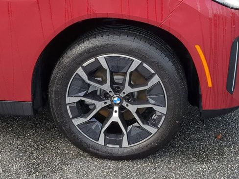 Used 2025 BMW X3 xDrive30i w/ Premium Package image 11