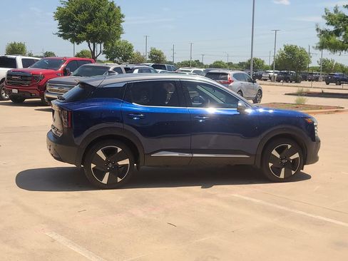 Certified 2025 Nissan Kicks SR AWD/4WD image 4