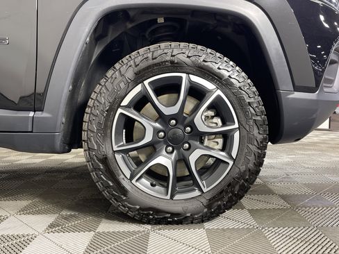 Used 2024 Jeep Compass Trailhawk w/ Trailhawk Elite Group image 7