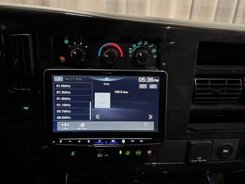 Used 2023 GMC Savana 2500 RWD image 26