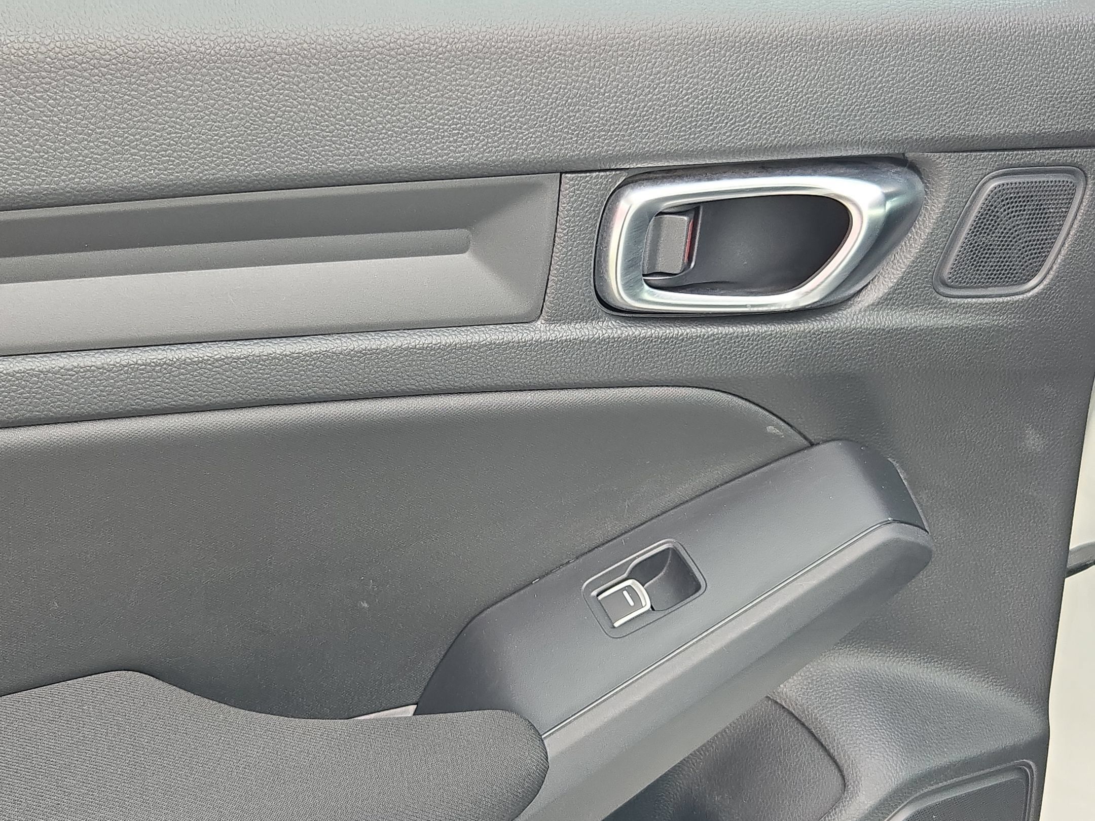Used 2025 Honda Civic Sport image 33