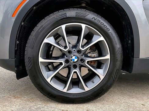 Used 2018 BMW X5 xDrive40e image 10