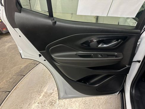 Used 2023 GMC Terrain AT4 image 25