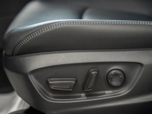 New 2026 Toyota Corolla Cross XLE image 37