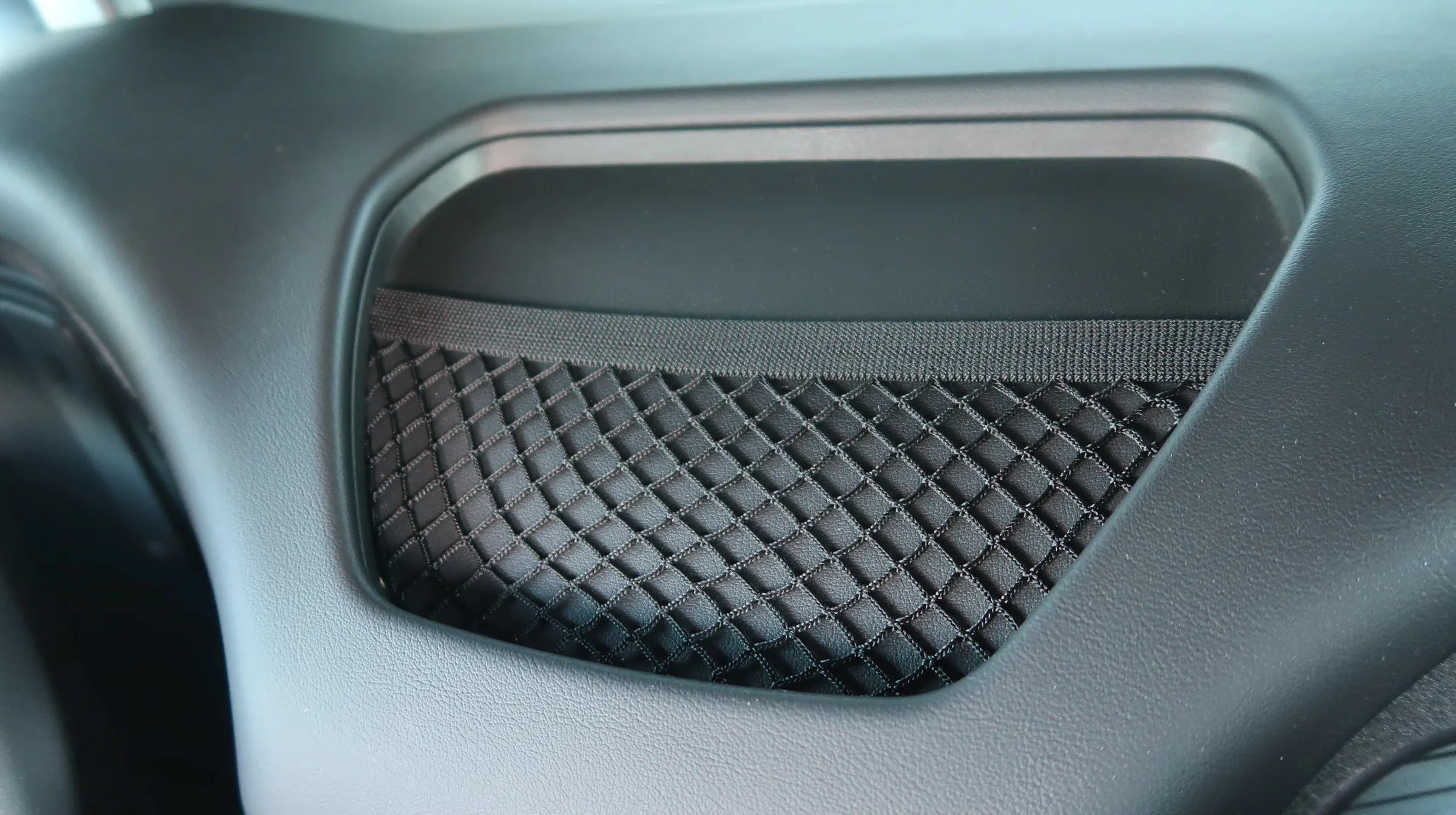 Used 2020 Jaguar F-TYPE R AWD/4WD image 24