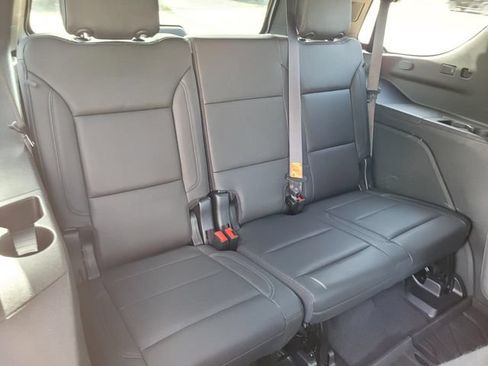 Used 2023 Chevrolet Tahoe Z71 AWD/4WD image 14