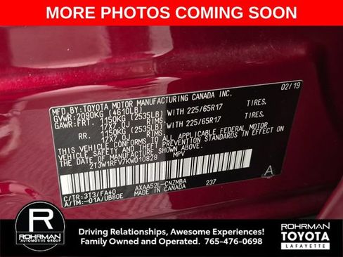 Used 2019 Toyota RAV4 XLE w/ Convenience Package FWD image 30