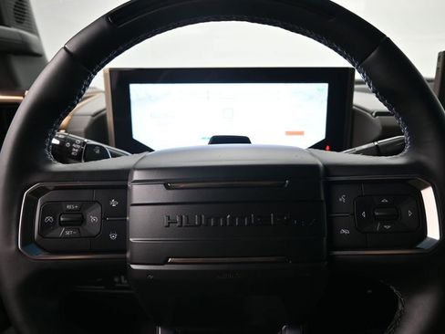Used 2025 GMC Hummer EV 3X AWD/4WD image 14