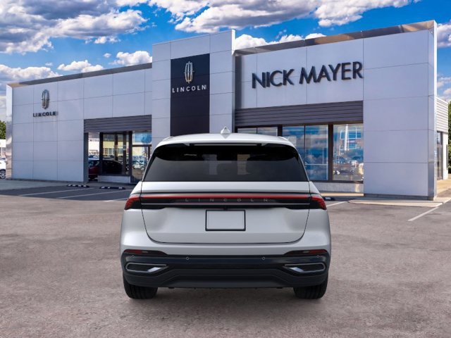 New 2026 Lincoln Nautilus Premier AWD/4WD image 5