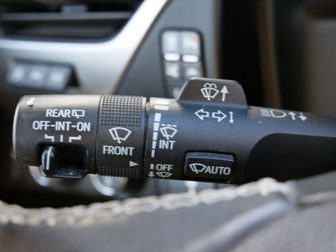 Used 2020 Chevrolet Tahoe Premier w/ Premier Plus Edition image 32