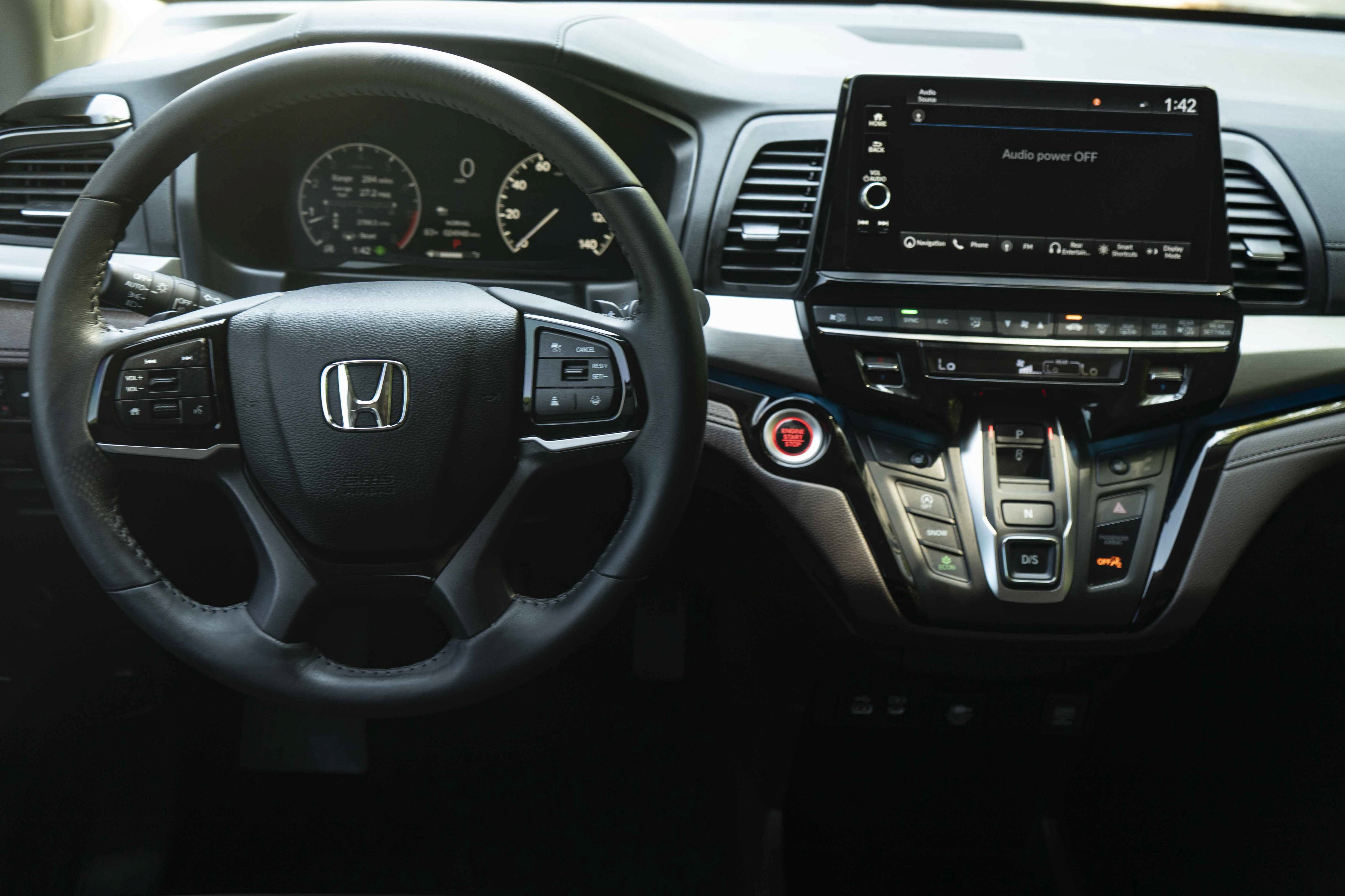 Certified 2025 Honda Odyssey Touring image 20