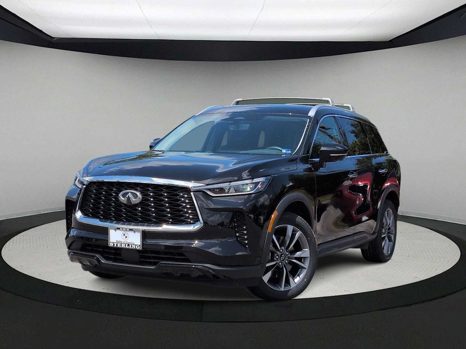 Used 2023 INFINITI QX60 Luxe AWD/4WD image 1