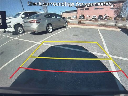 Used 2022 Kia Telluride SX w/ SX Prestige Package image 30