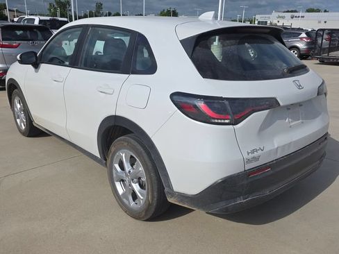Used 2024 Honda HR-V LX image 3