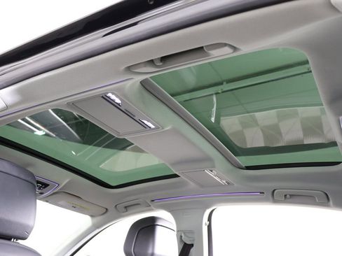 Used 2022 Audi A8 L 3.0T w/ Executive Package image 26