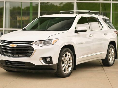 Used 2019 Chevrolet Traverse High Country w/ LPO, Floor Liner Package image 3