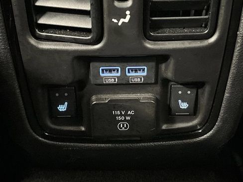 Used 2025 Dodge Durango R/T image 38