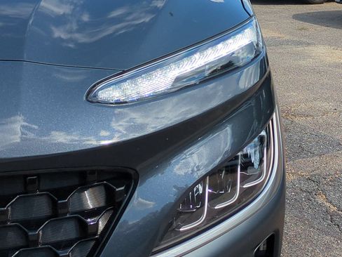 Used 2022 Hyundai Kona Limited FWD image 10