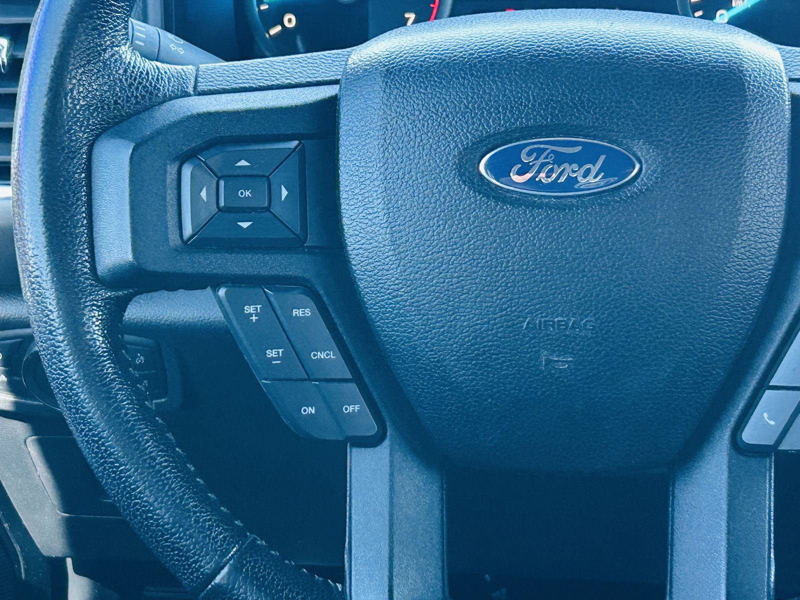 Used 2016 Ford F150 XLT w/ Equipment Group 302A Luxury AWD/4WD image 13