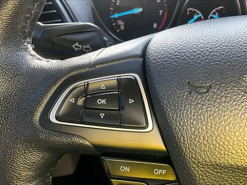 Certified 2018 Ford Escape Titanium image 19