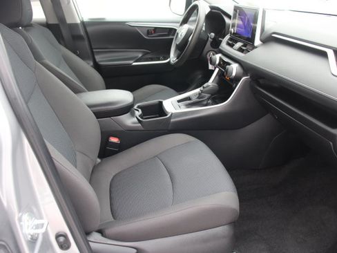 Certified 2024 Toyota RAV4 LE FWD image 19