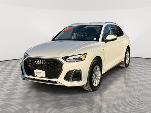 Used 2022 Audi Q5 2.0T Premium AWD/4WD image 3