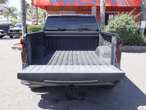 Used 2020 Chevrolet Silverado 1500 RST w/ All-Star Edition image 8