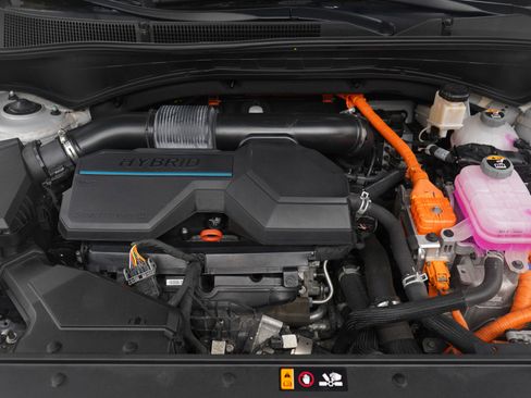 Used 2023 Hyundai Santa Fe SEL Premium image 30