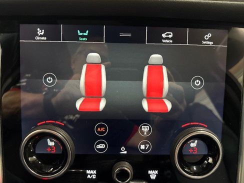 Used 2019 Land Rover Range Rover AWD/4WD image 24