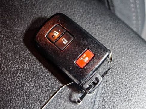 Certified 2022 Toyota Tacoma TRD Off-Road w/ Technology Package RWD image 29