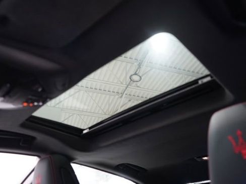 New 2024 Maserati Quattroporte Modena Ultima Q4 image 17