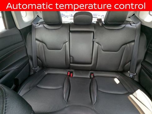 Used 2022 Jeep Compass Trailhawk w/ Trailhawk Elite Group AWD/4WD image 24