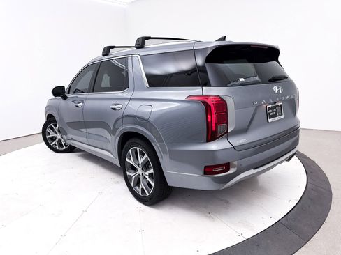 Used 2021 Hyundai Palisade Limited image 2