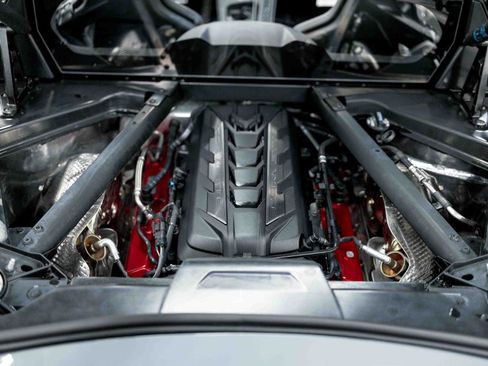 Used 2024 Chevrolet Corvette Stingray Preferred Cpe w/ Z51 Performance Package RWD image 49