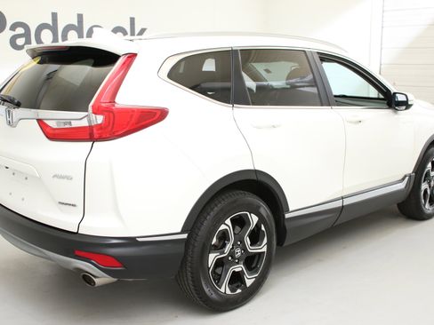 Used 2018 Honda CR-V Touring image 8