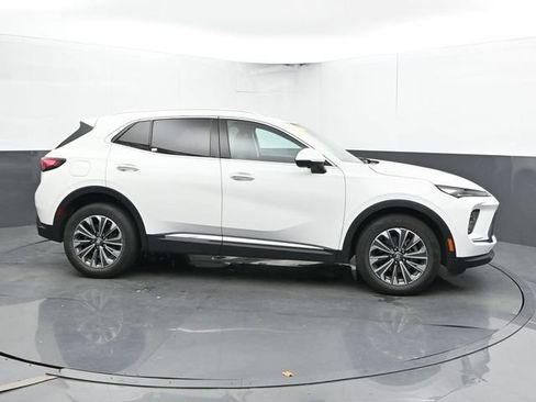 Used 2024 Buick Envision Preferred AWD/4WD image 4