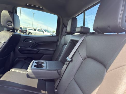 Certified 2023 Chevrolet Colorado LT w/ LT Convenience Package III AWD/4WD image 36