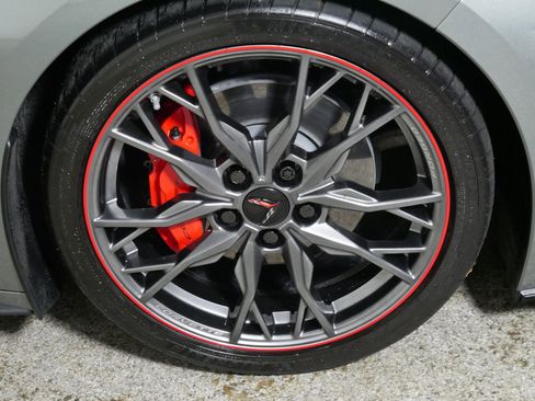 Used 2024 Chevrolet Corvette Stingray Coupe w/ 1LT RWD image 15