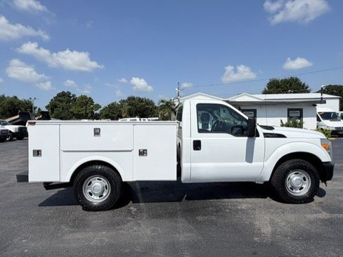 Used 2014 Ford F250 XL RWD image 4